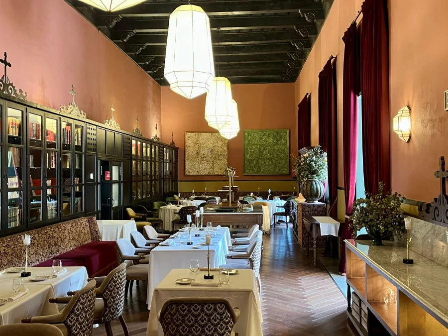 Palacio de Santa Paula El Claustro Restaurant