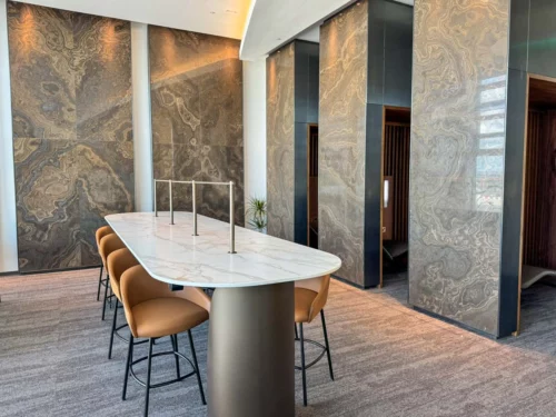 Review: the refurbished Air Canada Maple Leaf Lounge at Heathrow Terminal 2