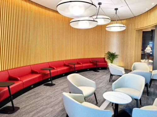 Review: the refurbished Air Canada Maple Leaf Lounge at Heathrow Terminal 2