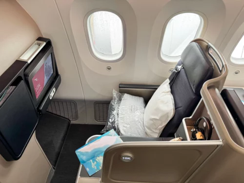 Review: Qantas 787 business class from London to Perth