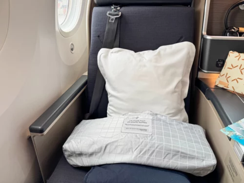 Review: Qantas 787 business class from London to Perth