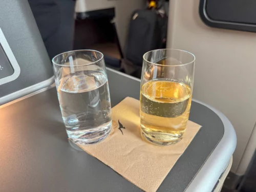 Review: Qantas 787 business class from London to Perth