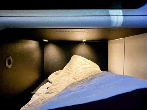 Review: Qantas 787 business class from London to Perth