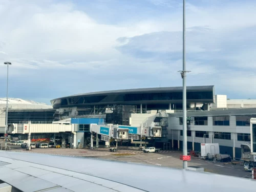 Review: the iconic Qantas First Class lounge, Sydney Airport