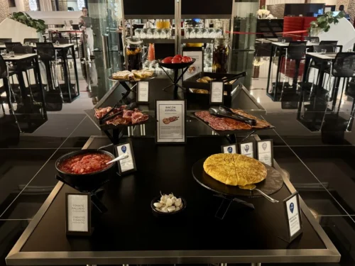 Hilton Madrid Airport La Plaza breakfast